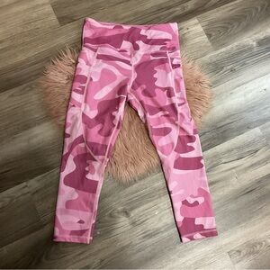 Zyia Pink Camo Leggings Size 6/8